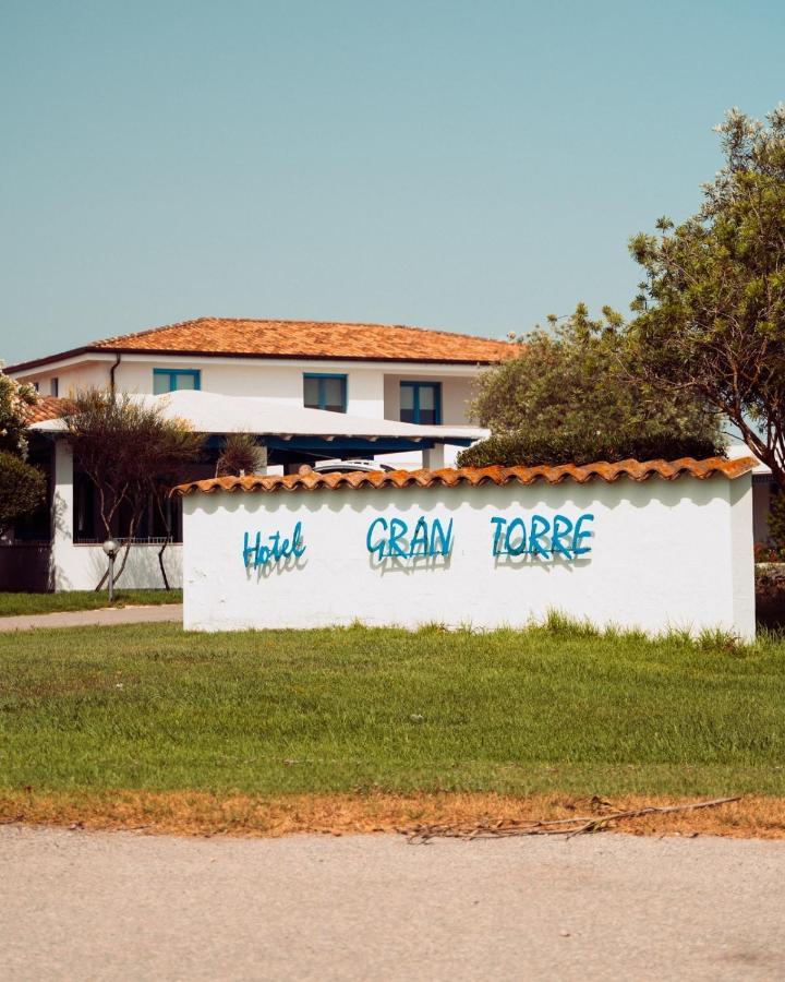 Hotel Gran Torre Phg Cabras Exterior photo